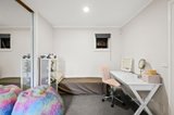 https://images.listonce.com.au/custom/160x/listings/72-zina-grove-mooroolbark-vic-3138/044/01642044_img_10.jpg?_XSXb7G8smA