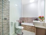 https://images.listonce.com.au/custom/160x/listings/721-ascot-vale-road-flemington-vic-3031/755/01700755_img_05.jpg?I_gLzC39OWo