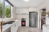 https://images.listonce.com.au/custom/160x/listings/7213-stephensons-road-mount-waverley-vic-3149/564/01603564_img_03.jpg?XLCzjMhABCU