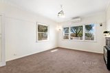 https://images.listonce.com.au/custom/160x/listings/722-la-trobe-street-redan-vic-3350/870/01133870_img_03.jpg?R4yoEVK3km8