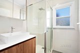 https://images.listonce.com.au/custom/160x/listings/722-la-trobe-street-redan-vic-3350/870/01133870_img_07.jpg?kxN86F5WCqs