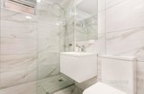https://images.listonce.com.au/custom/160x/listings/724-loch-street-st-kilda-west-vic-3182/016/01929016_img_04.jpg?krvuS2uiZ20