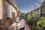 https://images.listonce.com.au/custom/160x/listings/7241-burke-road-glen-iris-vic-3146/284/01827284_img_10.jpg?dlPE3FmmKXM