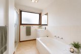 https://images.listonce.com.au/custom/160x/listings/725-franklin-road-doncaster-east-vic-3109/350/01967350_img_08.jpg?esuu1-HiXIk
