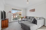 https://images.listonce.com.au/custom/160x/listings/727-leigh-road-croydon-vic-3136/236/01871236_img_02.jpg?UeIs93XRR68