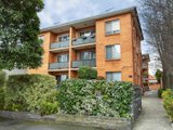 https://images.listonce.com.au/custom/160x/listings/728-elm-street-hawthorn-vic-3122/600/01987600_img_07.jpg?HqC8JYzaeHk