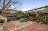 https://images.listonce.com.au/custom/160x/listings/728-karingal-street-croydon-north-vic-3136/644/01947644_img_10.jpg?SFLew1hqZdo