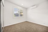 https://images.listonce.com.au/custom/160x/listings/728-ross-road-croydon-vic-3136/551/01990551_img_09.jpg?1tn7or2k7VQ