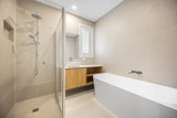 https://images.listonce.com.au/custom/160x/listings/728-ross-road-croydon-vic-3136/551/01990551_img_10.jpg?0EB_jQapiBw