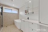 https://images.listonce.com.au/custom/160x/listings/728-weir-street-balwyn-vic-3103/972/01739972_img_11.jpg?HRp2fd9jfMM