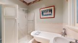 https://images.listonce.com.au/custom/160x/listings/72a-brinsley-road-camberwell-vic-3124/408/01931408_img_05.jpg?KV5A31MwdDA