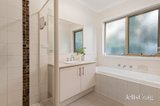https://images.listonce.com.au/custom/160x/listings/72a-greenslopes-drive-mooroolbark-vic-3138/574/01771574_img_07.jpg?B0d7_AyZ4bo