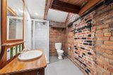 https://images.listonce.com.au/custom/160x/listings/72a-main-street-maldon-vic-3463/768/01755768_img_08.jpg?KEO5tiG-G1s