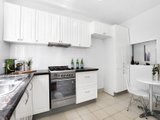 https://images.listonce.com.au/custom/160x/listings/72a-robe-street-st-kilda-vic-3182/042/01795042_img_05.jpg?EZkpysK21CU