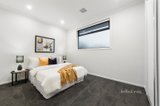 https://images.listonce.com.au/custom/160x/listings/72b-deakin-street-bentleigh-east-vic-3165/106/01550106_img_07.jpg?KQdvJ7NcDng