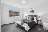 https://images.listonce.com.au/custom/160x/listings/73-caroline-chisholm-drive-kyneton-vic-3444/300/01781300_img_03.jpg?bqiHQH6RIZM