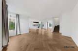 https://images.listonce.com.au/custom/160x/listings/73-esplanade-east-port-melbourne-vic-3207/958/01916958_img_11.jpg?YUcC7vAFELA