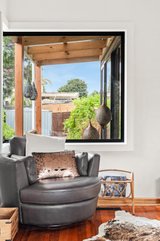 https://images.listonce.com.au/custom/160x/listings/73-evesham-road-cheltenham-vic-3192/720/01640720_img_07.jpg?7qytDZkBjYo