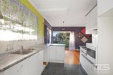 https://images.listonce.com.au/custom/160x/listings/73-glasgow-avenue-reservoir-vic-3073/549/01772549_img_07.jpg?rxafOidW9mo