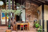 https://images.listonce.com.au/custom/160x/listings/73-ingrams-road-research-vic-3095/133/01901133_img_19.jpg?Scw3yDh4mCM
