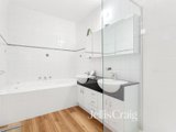 https://images.listonce.com.au/custom/160x/listings/73-john-liston-drive-newport-vic-3015/484/01848484_img_05.jpg?uqOuxf2FVCQ