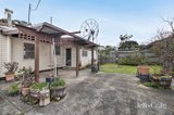 https://images.listonce.com.au/custom/160x/listings/73-maple-street-blackburn-vic-3130/617/01938617_img_07.jpg?pJfBwRFl0I0
