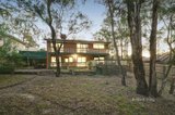 https://images.listonce.com.au/custom/160x/listings/73-milborne-crescent-eltham-vic-3095/073/01622073_img_18.jpg?i9bLiS17C5o