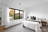https://images.listonce.com.au/custom/160x/listings/73-mountain-view-road-montmorency-vic-3094/080/01765080_img_16.jpg?R1f_eU_nIUg