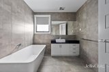 https://images.listonce.com.au/custom/160x/listings/73-saltley-street-south-kingsville-vic-3015/841/01982841_img_09.jpg?RgBWGYEcTOc