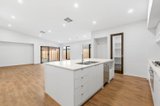 https://images.listonce.com.au/custom/160x/listings/73-sunlight-circuit-lara-vic-3212/324/01909324_img_02.jpg?ipjNRWy868U