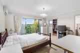 https://images.listonce.com.au/custom/160x/listings/73-the-grange-templestowe-vic-3106/966/01196966_img_07.jpg?Cs9liE3DAEo