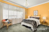 https://images.listonce.com.au/custom/160x/listings/73-valda-avenue-mont-albert-north-vic-3129/872/01684872_img_06.jpg?VcY1U_-r7nw