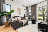https://images.listonce.com.au/custom/160x/listings/73-wickham-road-hampton-east-vic-3188/322/01895322_img_03.jpg?k1xVeE6WDgs