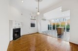 https://images.listonce.com.au/custom/160x/listings/73-york-st-st-kilda-west-vic-3182/406/01924406_img_07.jpg?_yazIlwUorU
