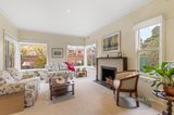 https://images.listonce.com.au/custom/160x/listings/734-waverley-road-glen-waverley-vic-3150/985/01720985_img_02.jpg?1gD9WfxUGho