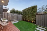 https://images.listonce.com.au/custom/160x/listings/735-foote-street-templestowe-lower-vic-3107/016/01578016_img_10.jpg?y2iGNbeKG9U