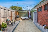 https://images.listonce.com.au/custom/160x/listings/7352-anakie-road-norlane-vic-3214/772/01225772_img_08.jpg?q27Rl01IKiI