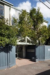 https://images.listonce.com.au/custom/160x/listings/7376-albert-street-brunswick-vic-3056/287/01231287_img_09.jpg?5M3p8-_xqUI