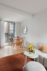 https://images.listonce.com.au/custom/160x/listings/7380-trenerry-crescent-abbotsford-vic-3067/577/01937577_img_03.jpg?k_1OTMLhTo8