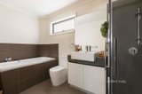 https://images.listonce.com.au/custom/160x/listings/739-hillside-grove-airport-west-vic-3042/699/01717699_img_07.jpg?fqU7LAeH_Cg