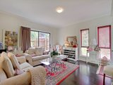 https://images.listonce.com.au/custom/160x/listings/739-karingal-street-croydon-north-vic-3136/278/01525278_img_04.jpg?yqiWHVzKDMo