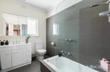 https://images.listonce.com.au/custom/160x/listings/739-south-road-bentleigh-east-vic-3165/442/01748442_img_09.jpg?JN85reUORTg