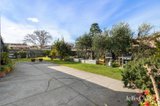 https://images.listonce.com.au/custom/160x/listings/739-south-road-bentleigh-east-vic-3165/442/01748442_img_11.jpg?qqlGVmmhpZ4