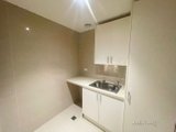 https://images.listonce.com.au/custom/160x/listings/739-studley-park-road-kew-vic-3101/820/01829820_img_12.jpg?R1bOKCfcgmA