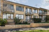 https://images.listonce.com.au/custom/160x/listings/74-brookfield-court-hawthorn-east-vic-3123/434/01973434_img_01.jpg?RirCj1qHu20