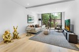 https://images.listonce.com.au/custom/160x/listings/74-cromwell-road-south-yarra-vic-3141/551/01703551_img_05.jpg?VSfHrzQ_MuI