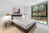 https://images.listonce.com.au/custom/160x/listings/74-cromwell-road-south-yarra-vic-3141/551/01703551_img_10.jpg?0Pb07Akdqhc