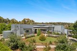 https://images.listonce.com.au/custom/160x/listings/74-fryers-road-chewton-vic-3451/987/01896987_img_01.jpg?ck2X6Kekl80
