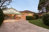 https://images.listonce.com.au/custom/160x/listings/74-hilton-street-mount-waverley-vic-3149/093/01928093_img_02.jpg?ibA54USKZTs