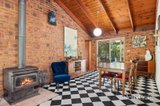 https://images.listonce.com.au/custom/160x/listings/74-kellett-road-woodend-vic-3442/575/01864575_img_08.jpg?ulcWZc4hNag